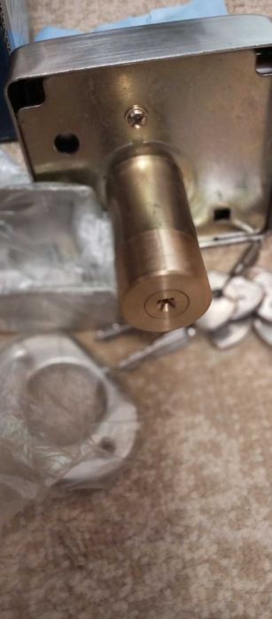 Замок накладной APECS