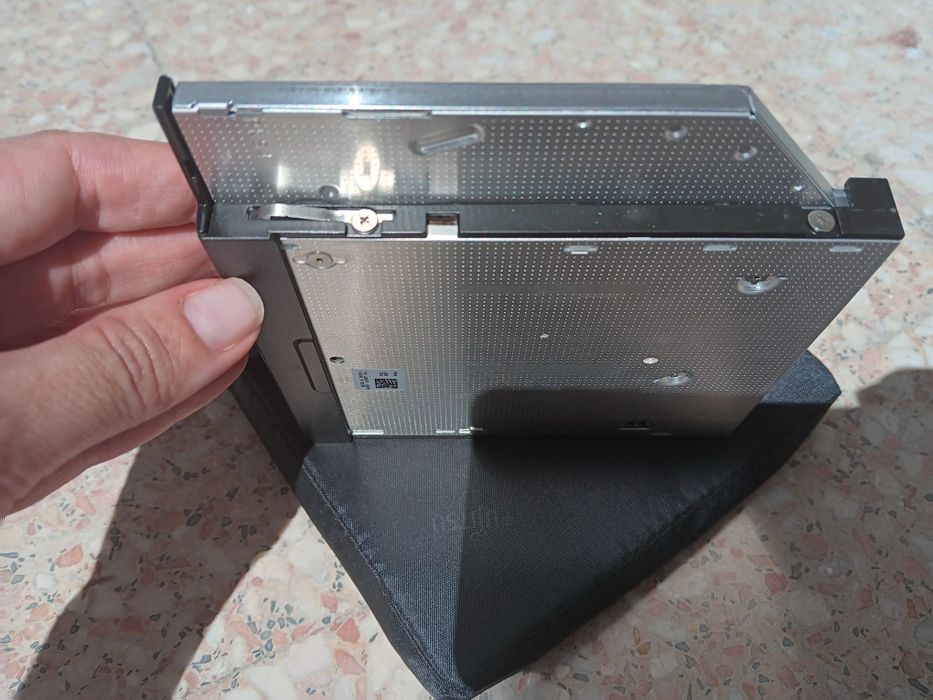 Gravador DVDs / DVD writer