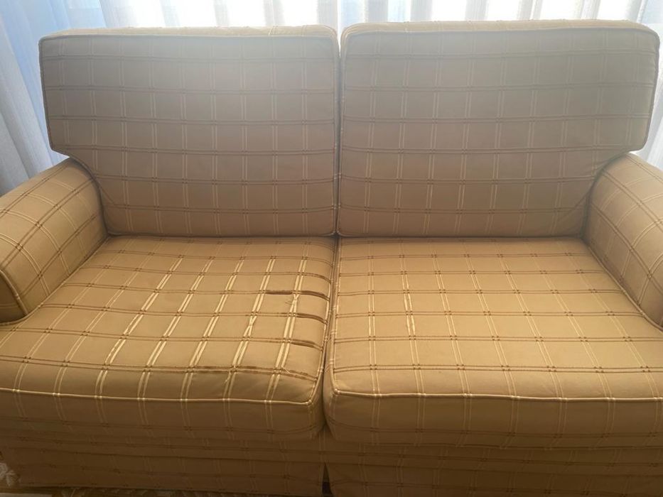 Sofás para sala em bom estado !!