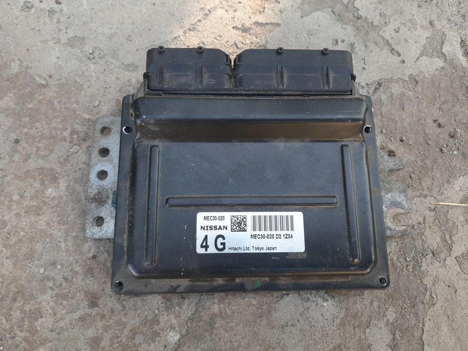 Блок керування Nissan. Hitachi Mec30
