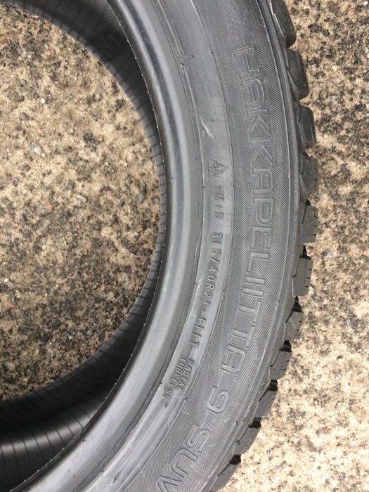 Нова зимова шина(резина) 315/40 R21 “NOKIAN” Hakkapeliitta 9 -1шт.