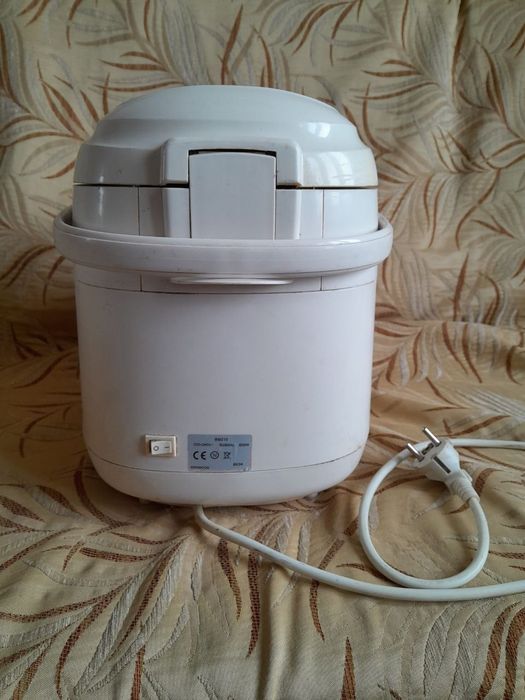 хлебопечка Кенвуд