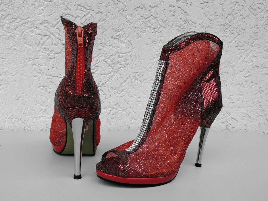 Seksowne ażurowe "MENG JIAO" rozmiar 39