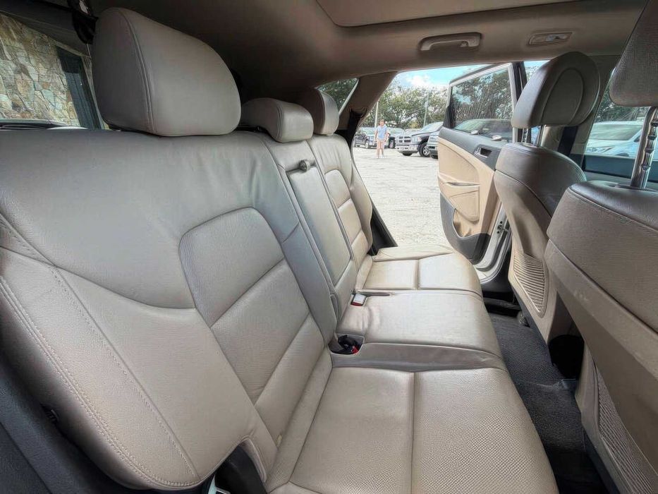 Hyundai Tucson Limited      2016