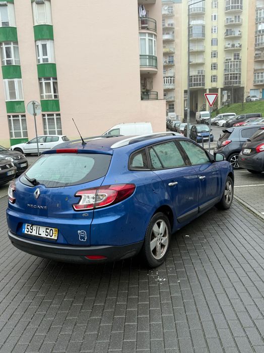 Vendo Megane completo