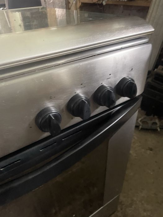 Газова плитка з електо духовкою Beko