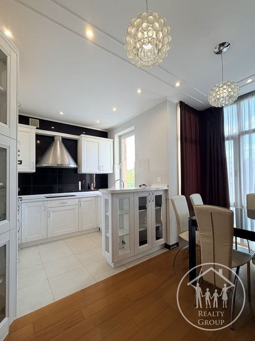 Продам 3к квартиру Чорновола-Панча А8