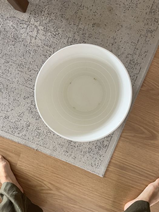 FNISS caixote branco