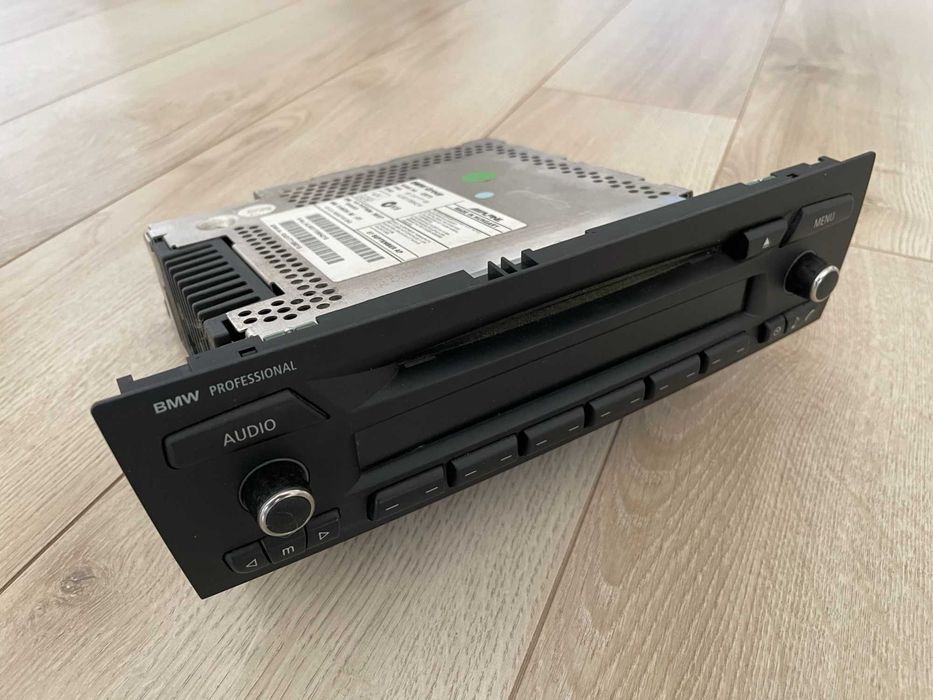 Rádio BMW Profissional CD73 E82 E90 E91 E92 E87 E88