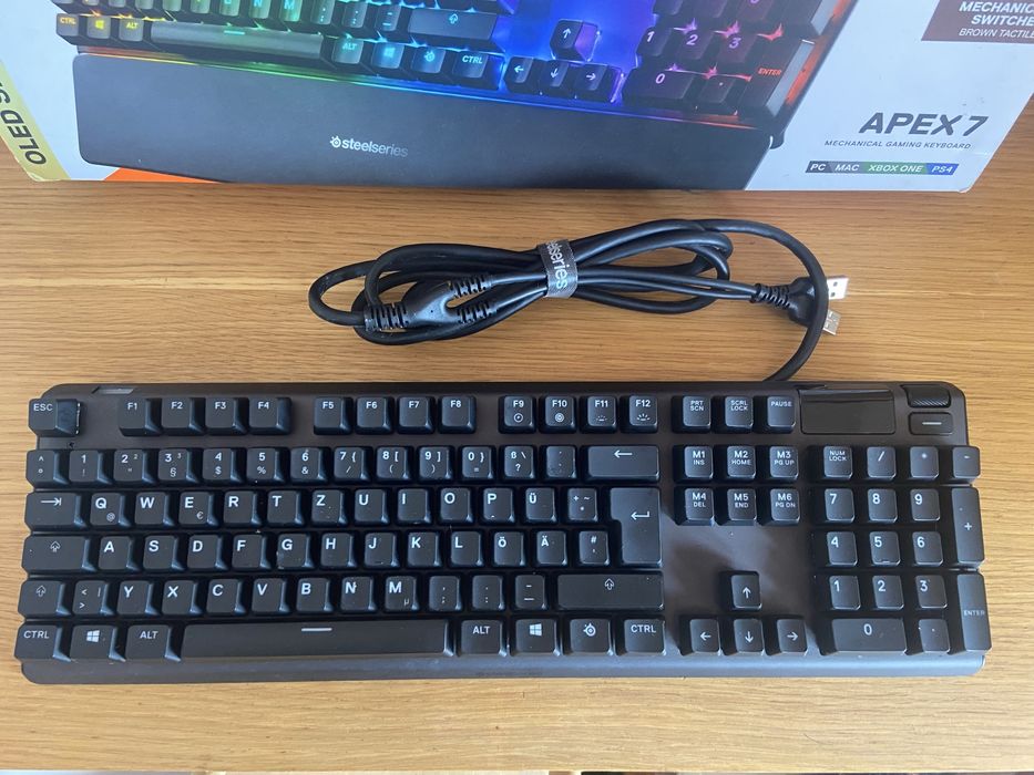 Teclado STEELSERIES Apex 764550486792450122