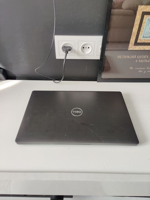 Ноутбук dell latitude 5400/i5 8365u /16гб/SSD 256/13,3 full HD IPS