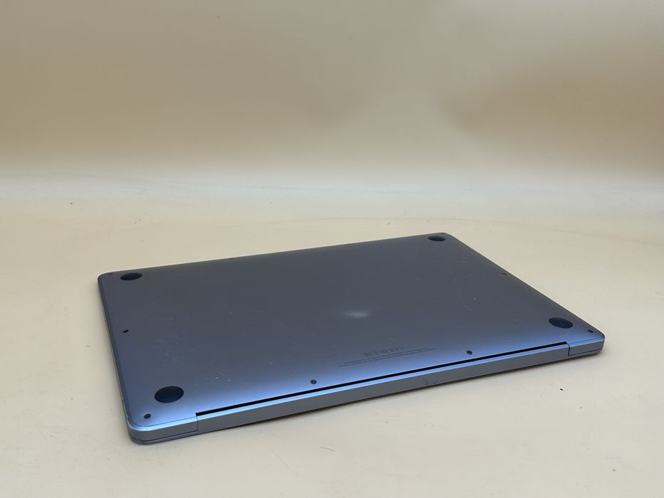Macbook air 2018 8gb i5