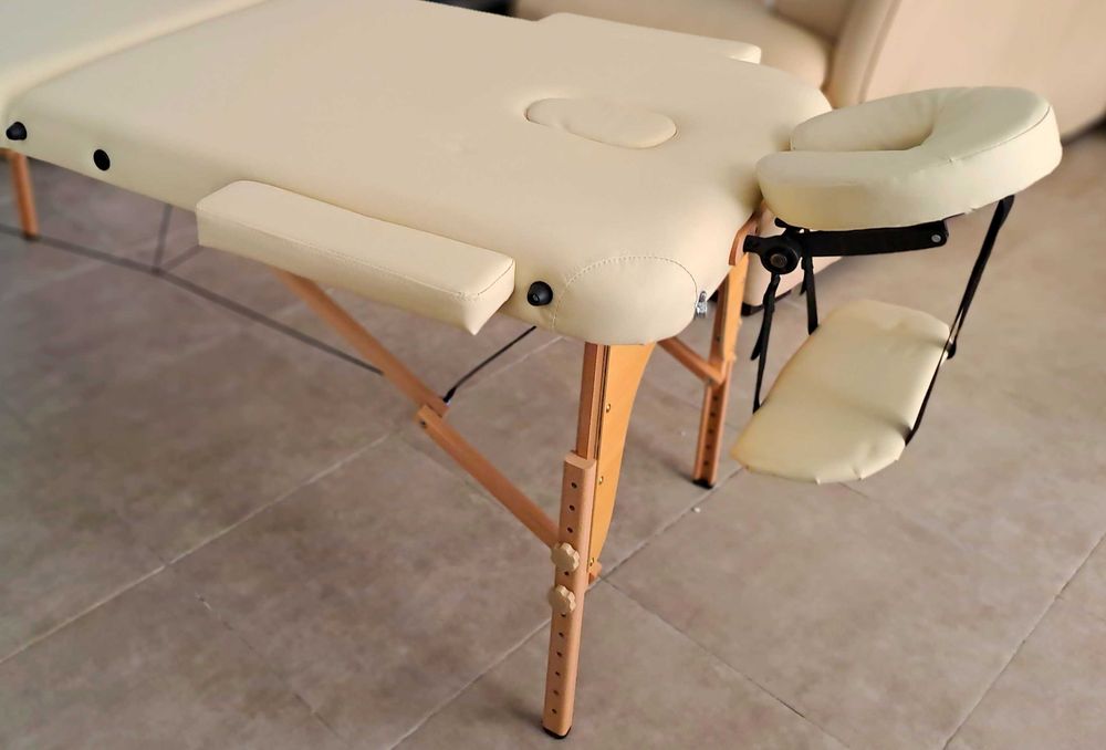Mesa de massagem, dobrável, nova, usada poucas vezes.