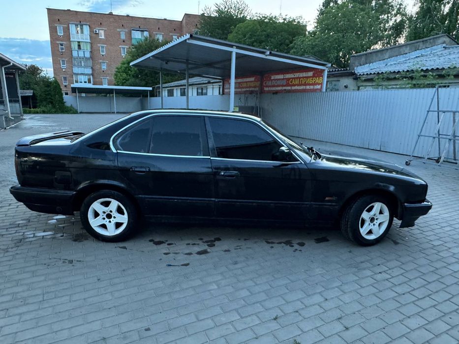 BMW  5  Series  1991