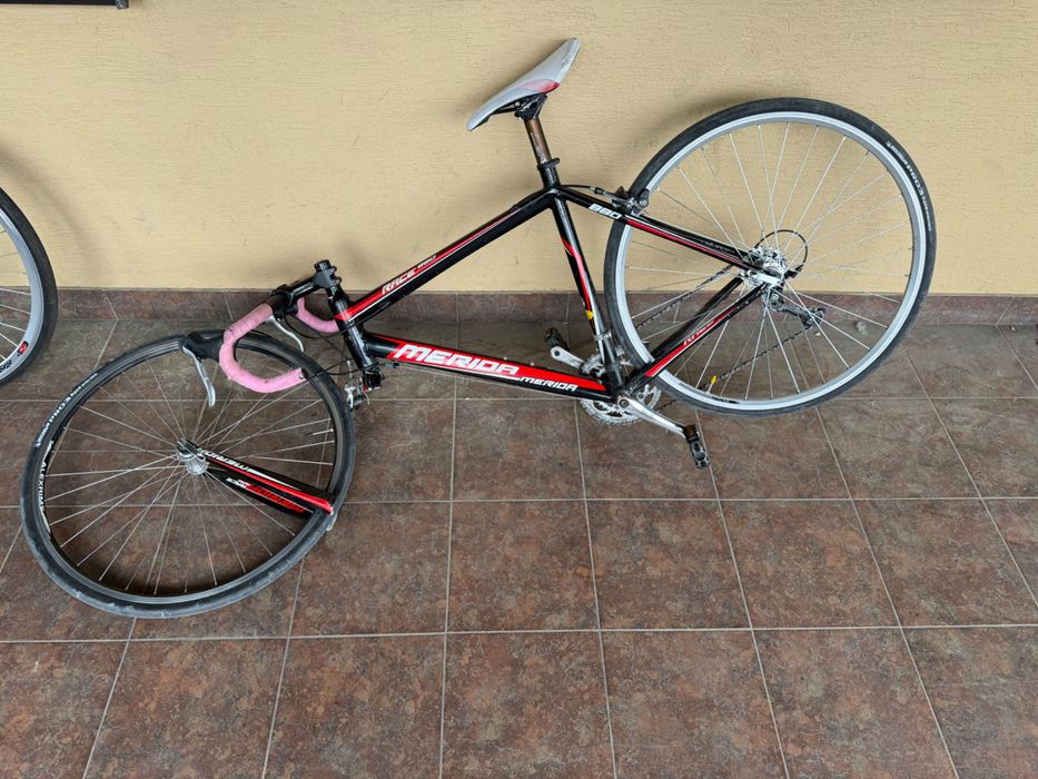 Rower szosowy MERIDA RACE 880