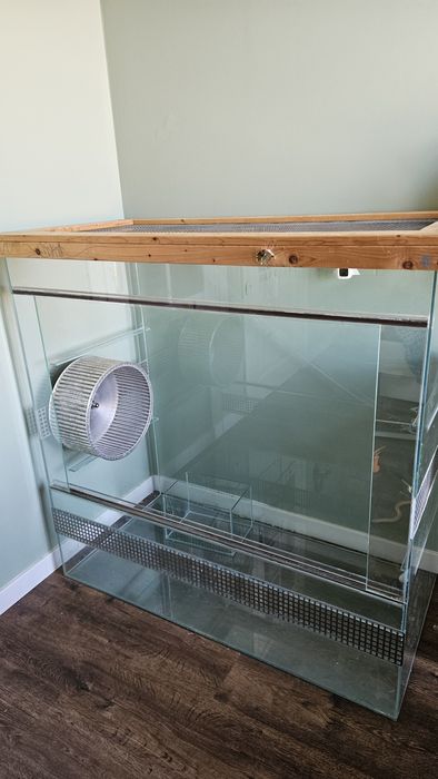 Terrarium 120 × 120 x 60