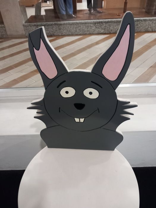 Cadeiras de criança  em madeira