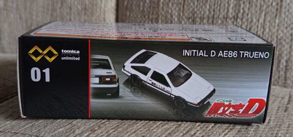 Tomica Premium Unlimited #01 - Initial D - Toyota AE86 Trueno