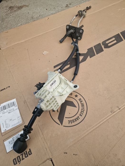 Wybierak linki biegow ducato jumper boxer . 6b . Bdb . Kpl.