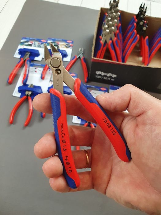 Electronic Super Knips® KNIPEX.  Кусачки прецизійні knipex.