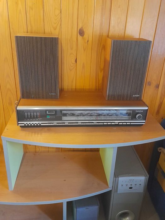 Стерео ресивер/підсилювач SABA з колонками