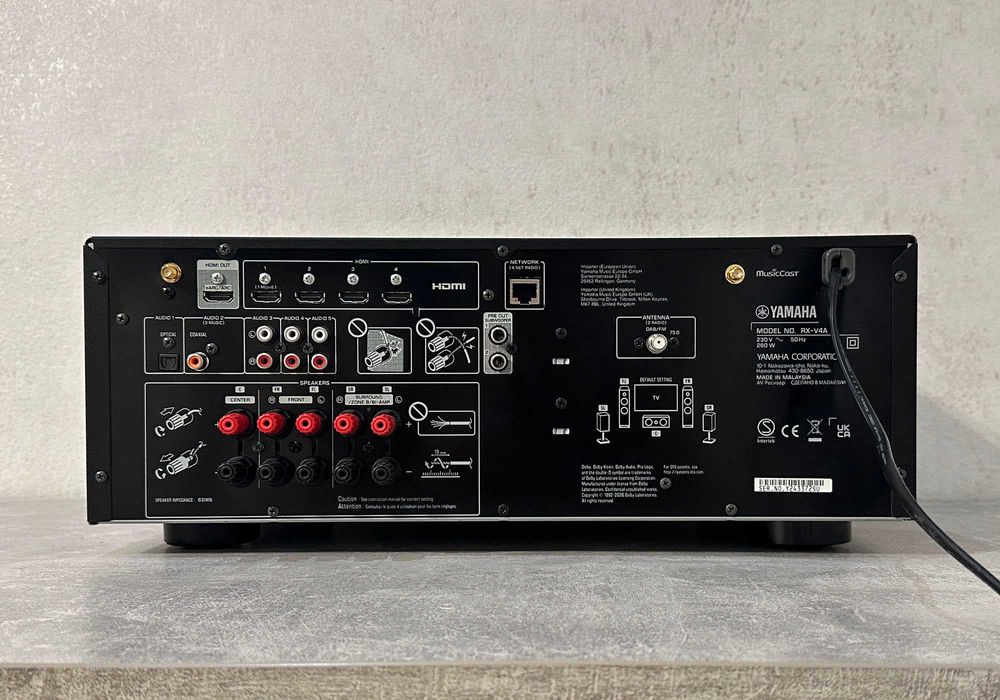 Ресивер Yamaha RX-V4A не ВМИКАЄТЬСЯ