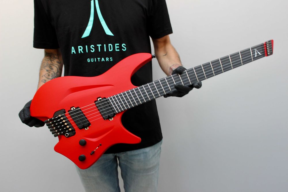 Guitarra Aristides H06R