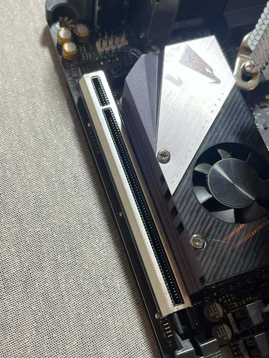 X570 Aorus Pro mITX WiFi SFF do negocjacji