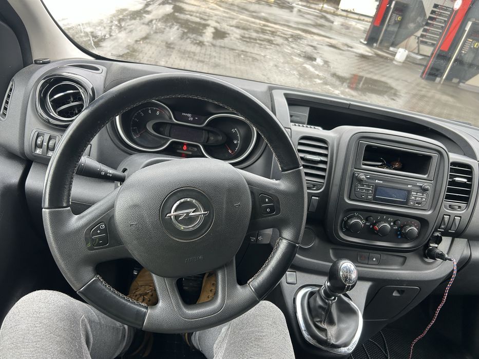 Vivaro B Long vat 23