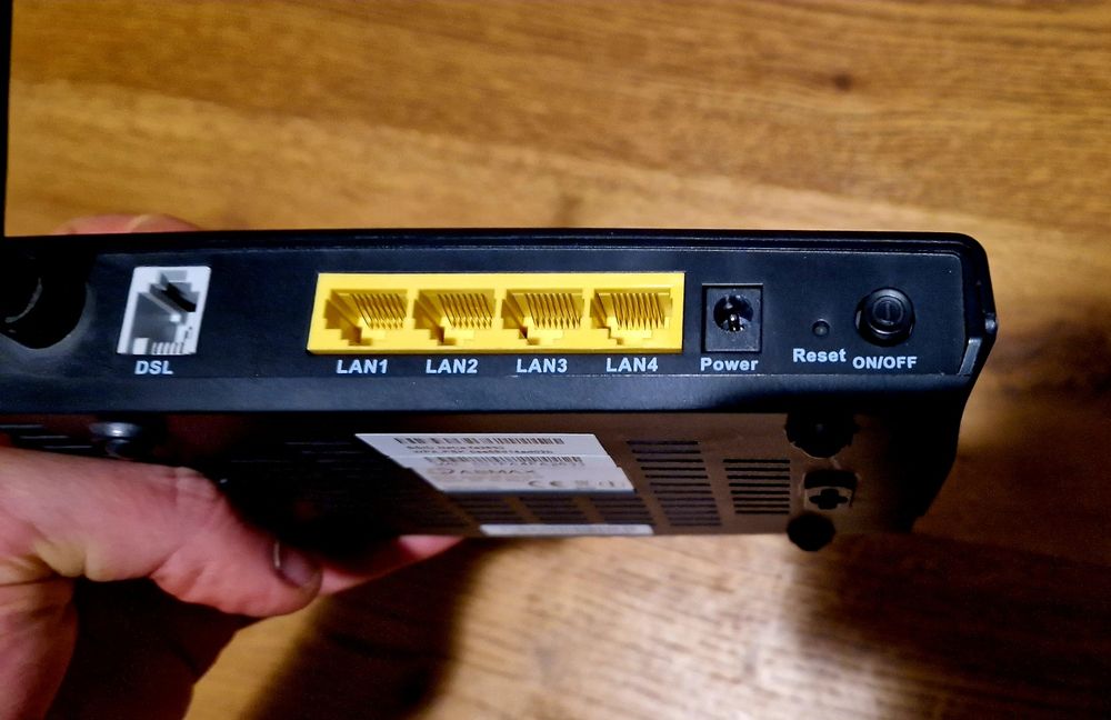 Modem Router Netia nowy nie używany