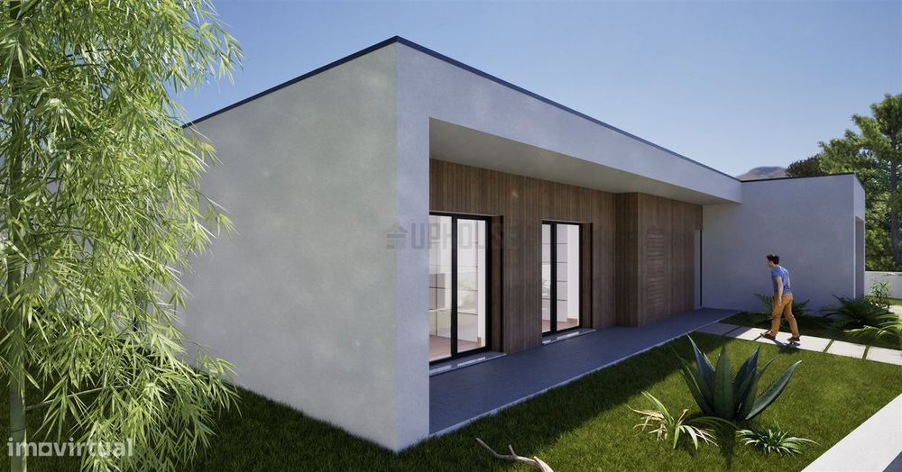 Moradia Térrea T4 em Construção - Póvoa de Sobrinhos