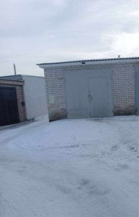 Гараж цегляний продам