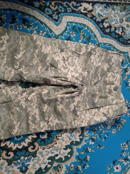 Піксельні штани нові торг