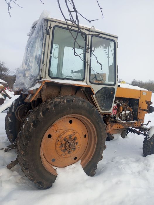 Юмз 6  та сільгоспзнаряддя