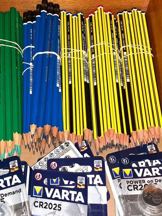 Lote Material Escolar (descrição)