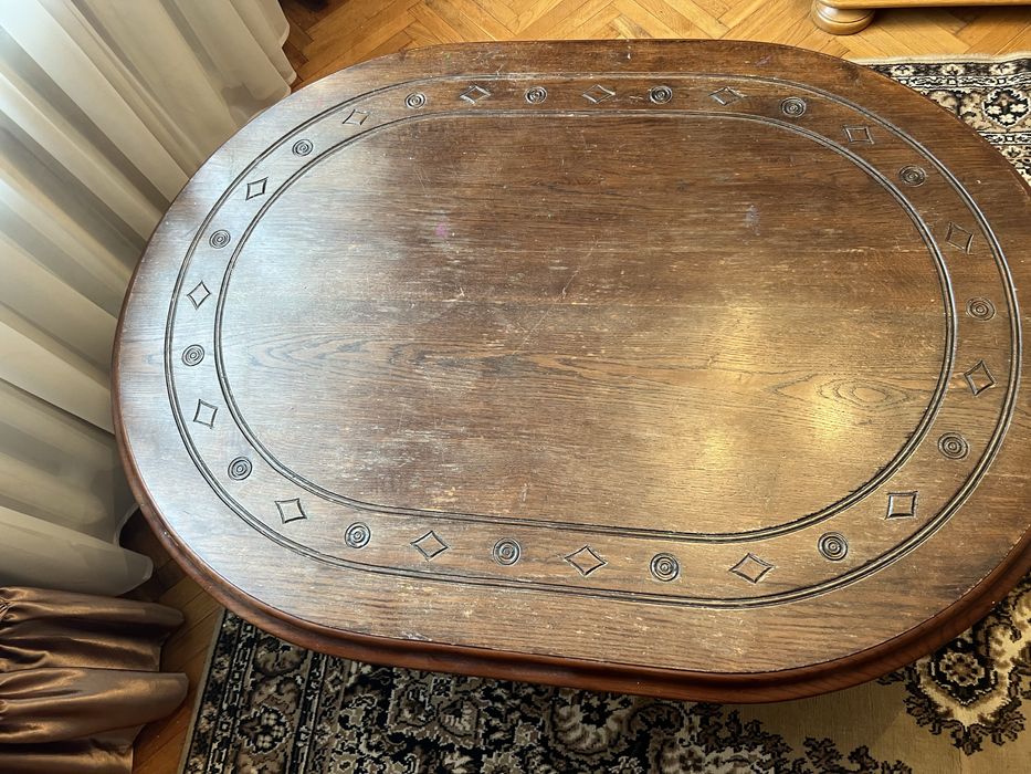 Стіл журнальний - дубовий