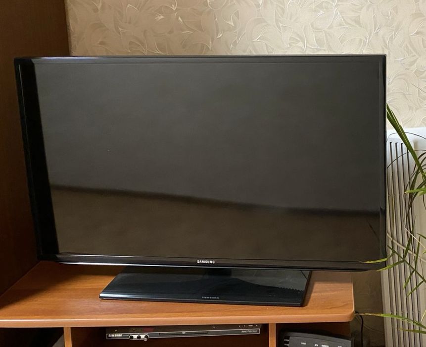 Продам телевізор Samsung 40дюймів