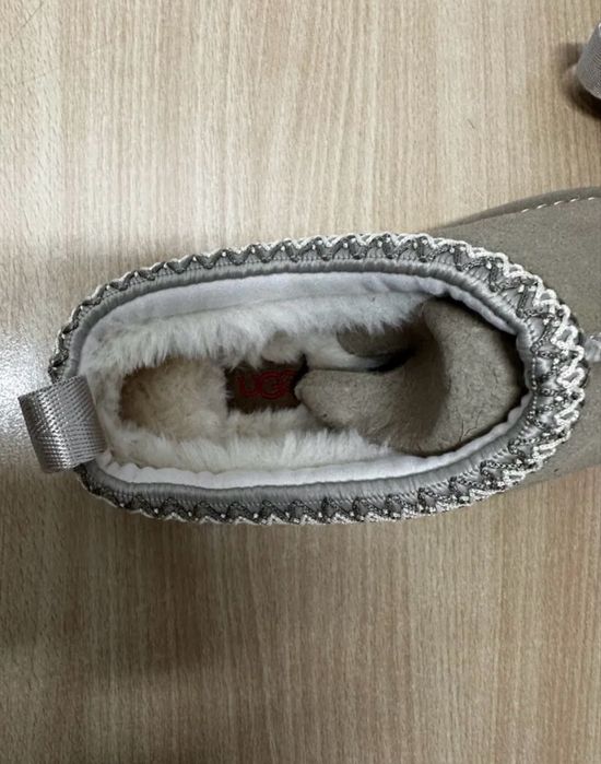 Buty UGG W TAZZ r. 37 24cm