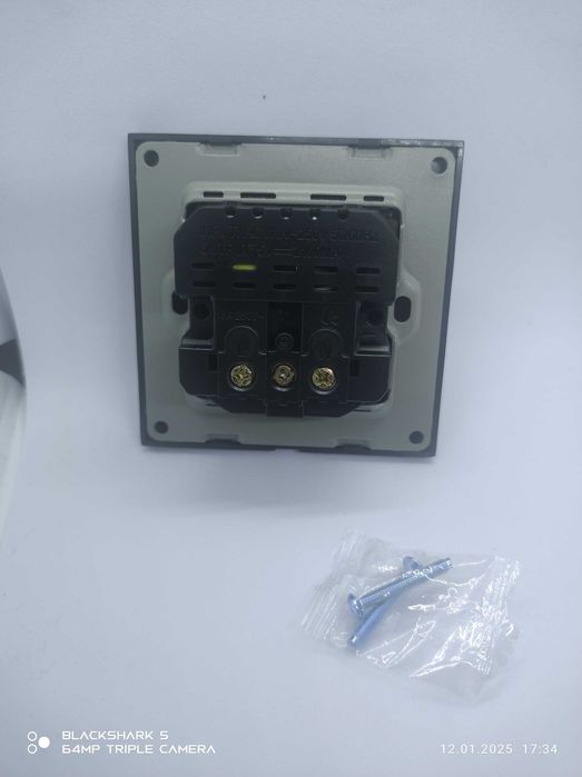 Gniazdo +2 USB. Czarny