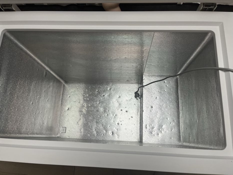 Продам морозильну камеру