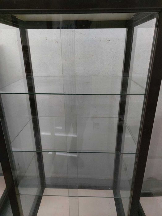 Vitrine, expositor de loja.