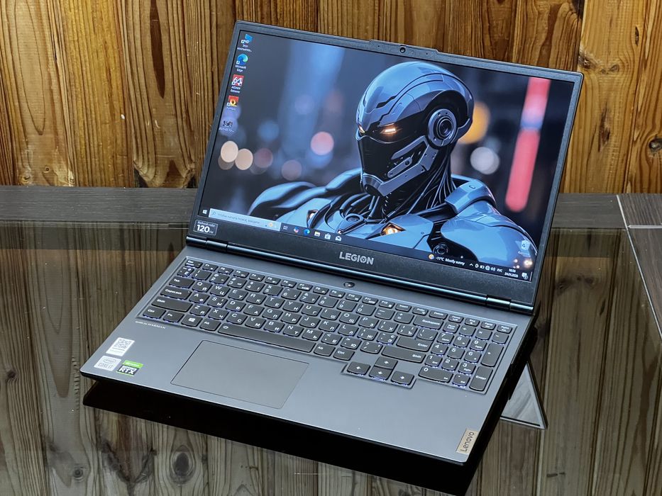Lenovo Legion 5, RTX2060, I7 10750h, 120hz