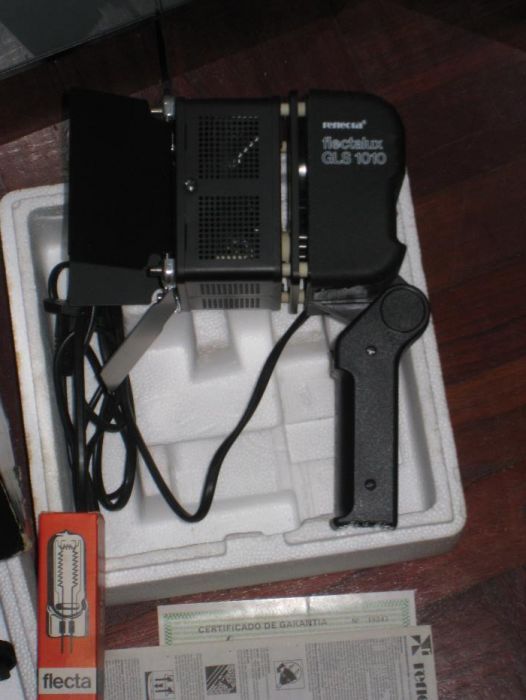 Projector Luz Profissional GLS1010 Reflecta 1000w mão ou tripé estudio