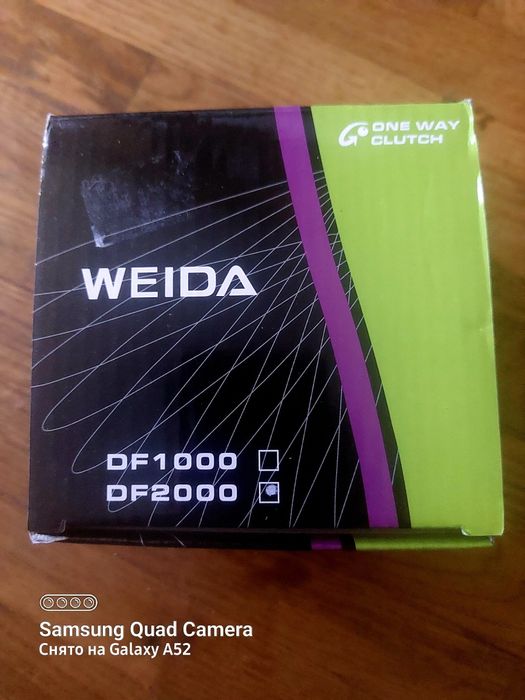 Катушка 2000 с металлической шпулей.