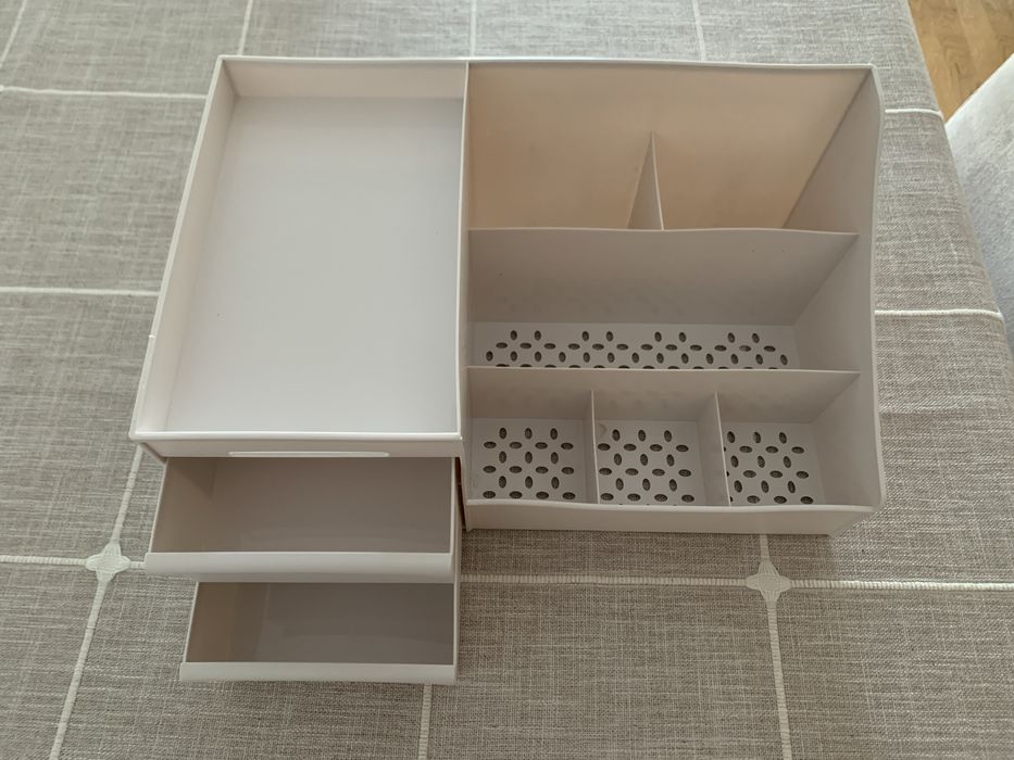 Caixa arrumacao beje - como nova