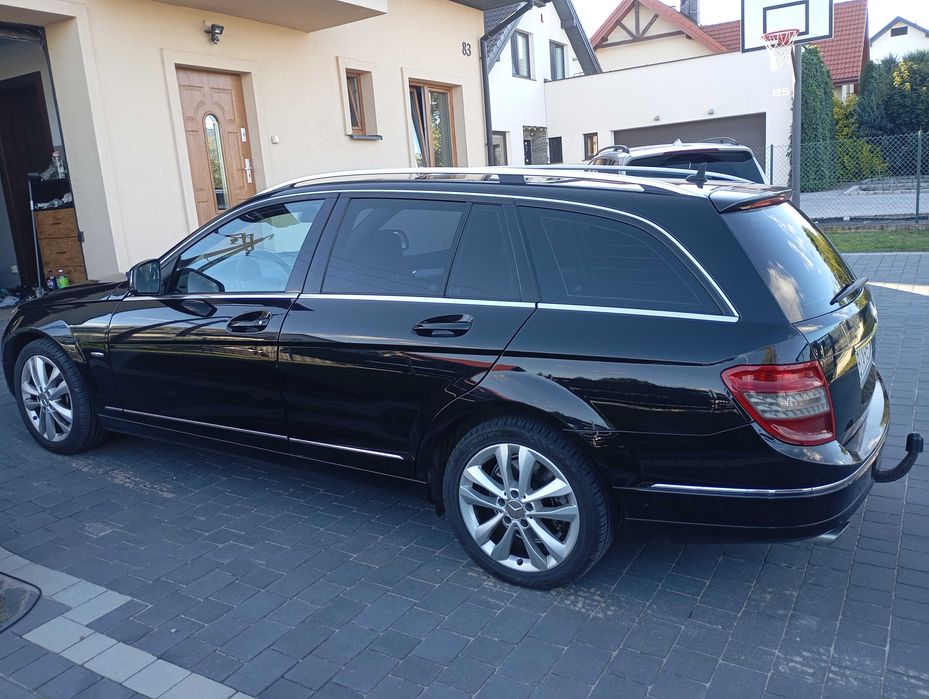 Mercedes-Benz Klasa C 220 CDI W204 170KM