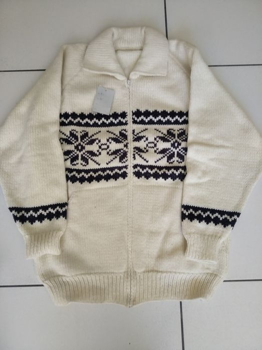 Casacos e camisolas de lã