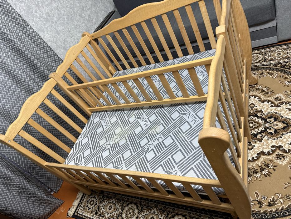 Ліжечко для двійняти