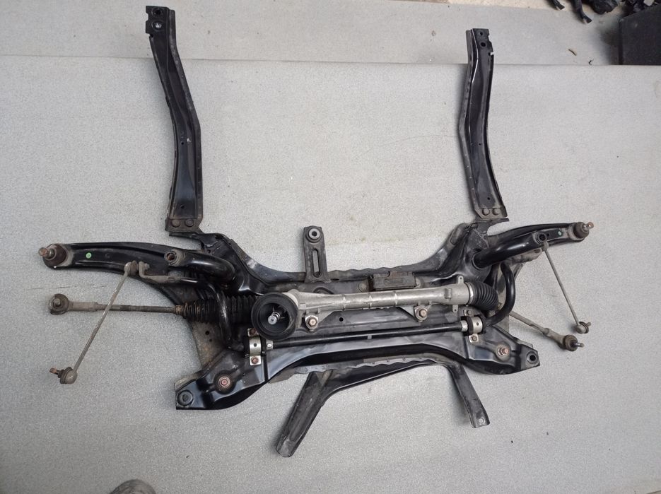 Підрамник Mitsubishi Outlander 3 розборка 2012-2021р оригінал