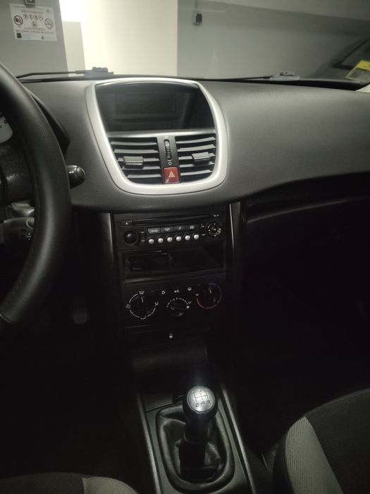 Peugeot 207 1.4 Hdi